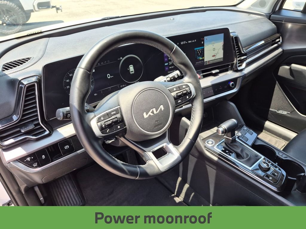 Used 2023 White Kia SX image 34