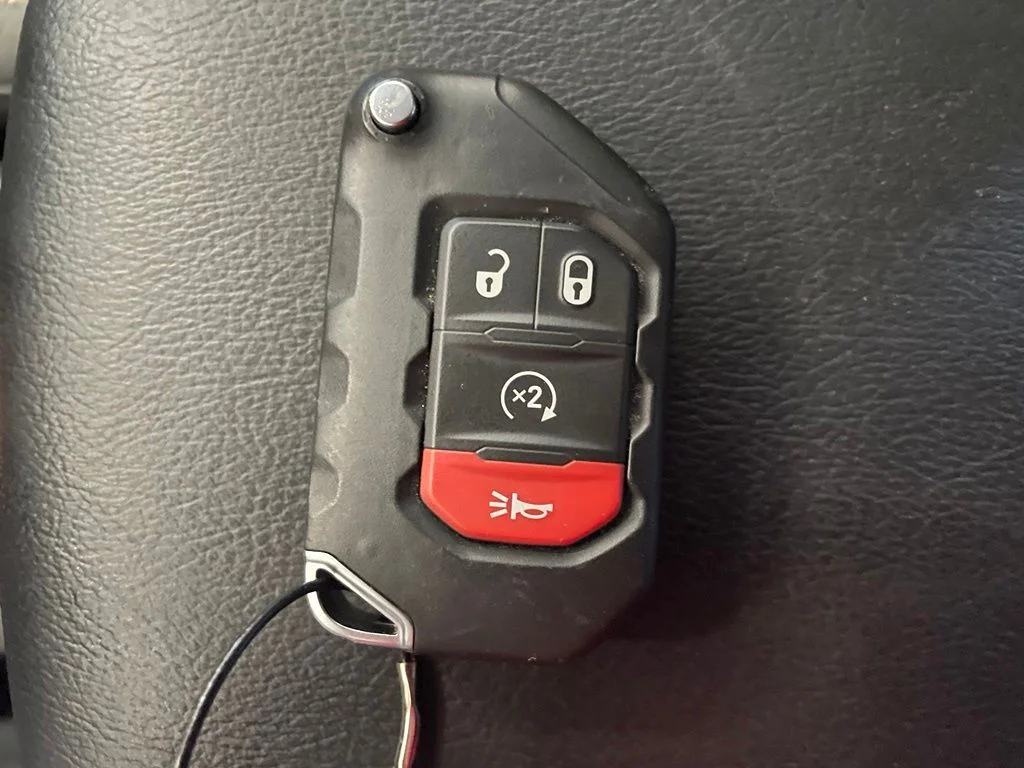 Used 2025 Black Jeep Sahara image 18