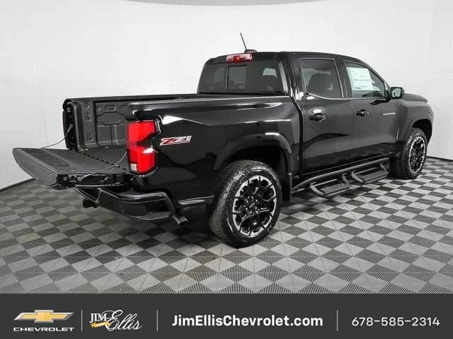New 2026 Black Chevrolet Z71 image 28