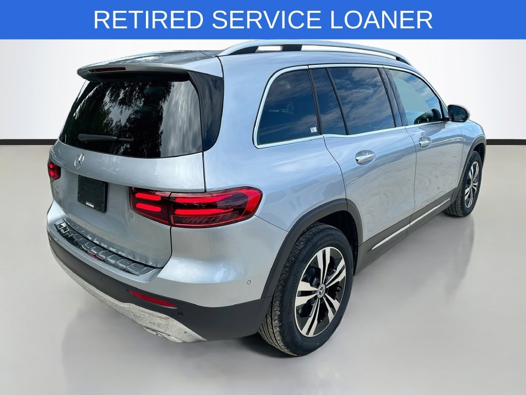 Used 2026 Cirrus Silver Metallic Mercedes-Benz GLB 250 image 5