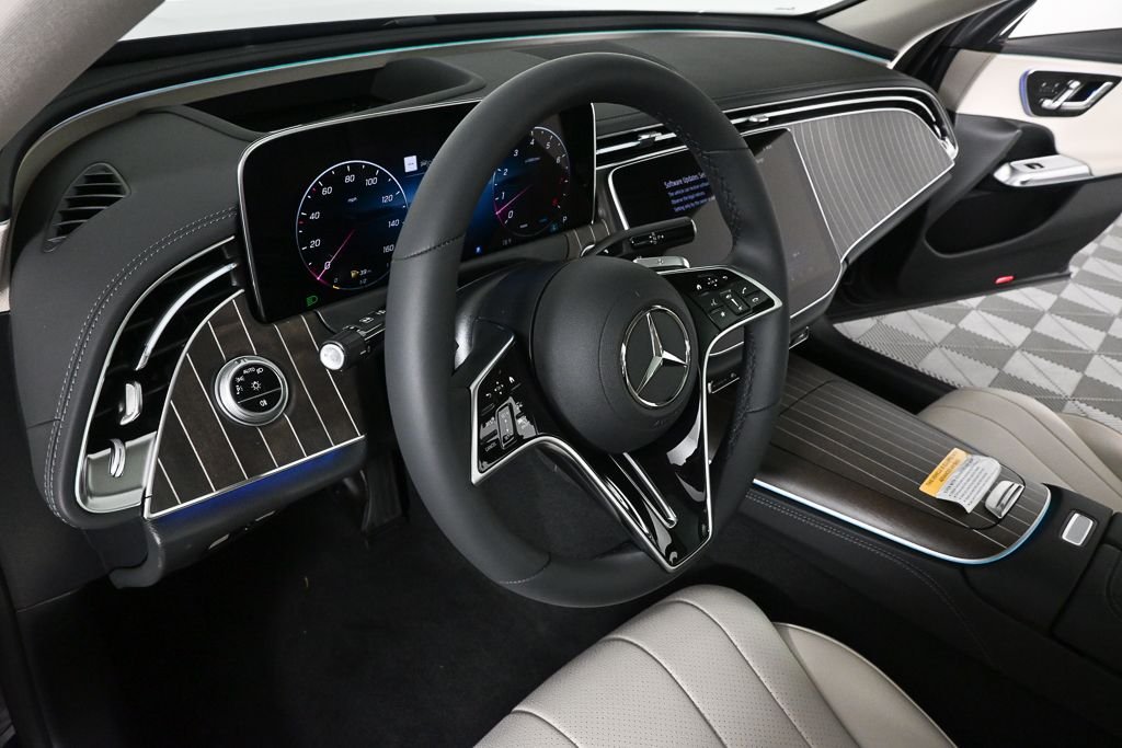 New 2026 Nautical Blue Metallic Mercedes-Benz E 450 image 6