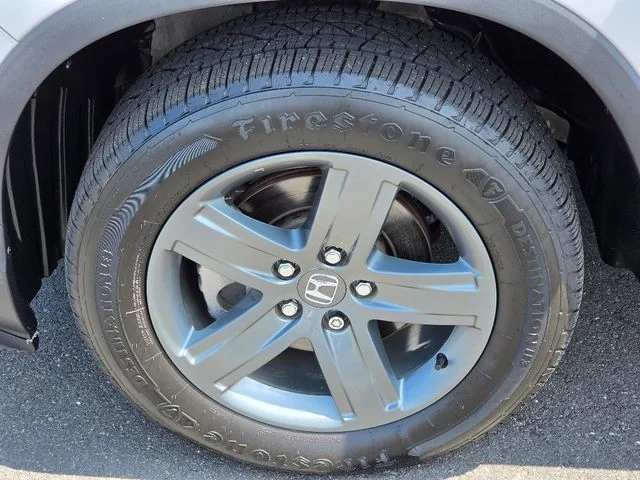 Used 2023 White Honda RTL image 18