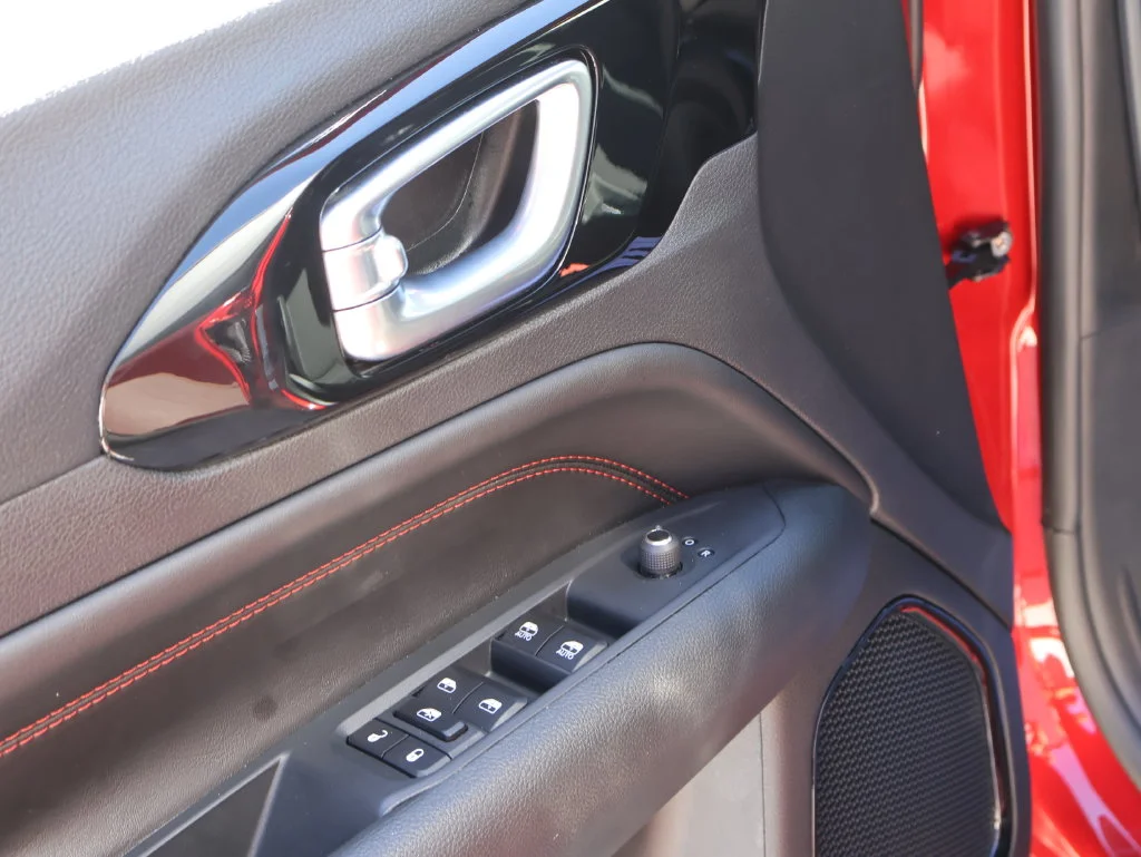 Used 2026 Red Jeep Trailhawk image 21