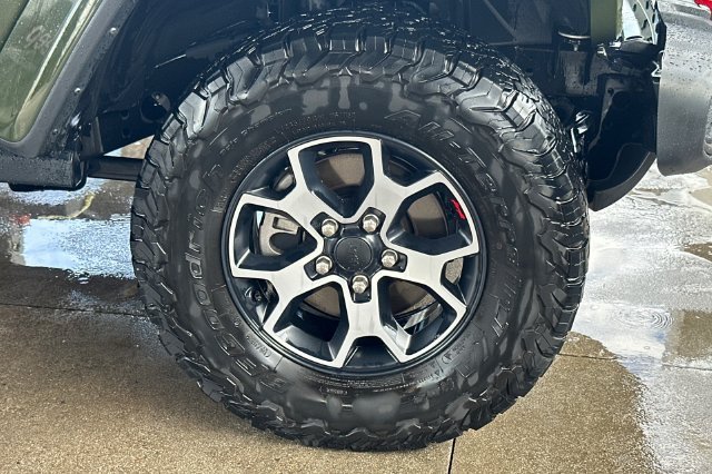 Used 2022 Green Jeep Rubicon image 11