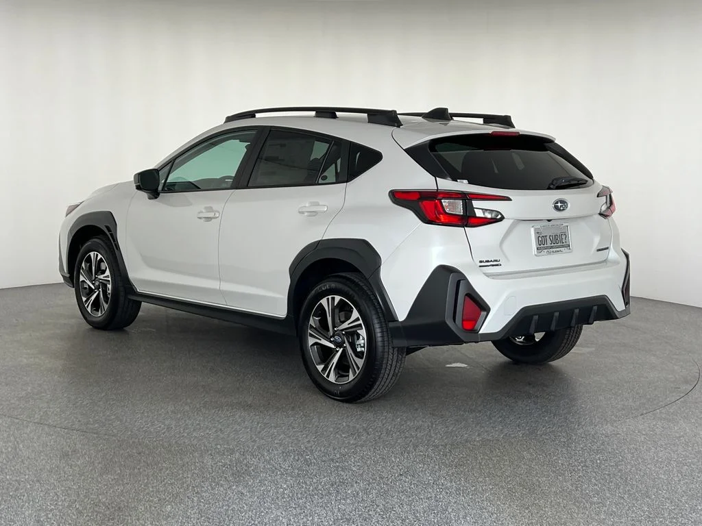 New 2026 CRYSTAL WHITE PEARL Subaru Premium image 7