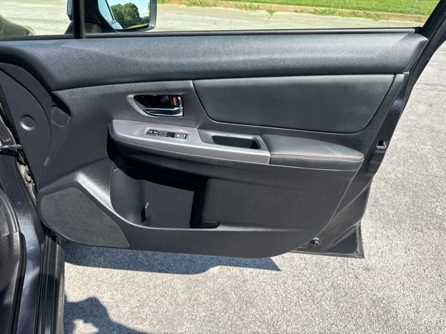 Used 2017 Gray Subaru 2.0i Limited image 9