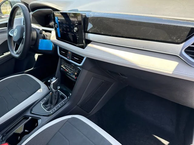 New 2026 Platinum Gray Metallic Volkswagen 1.5T SE image 20