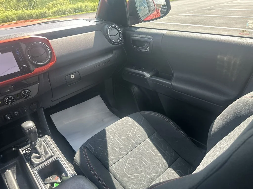 Used 2018 Red Toyota TRD Off-Road image 11