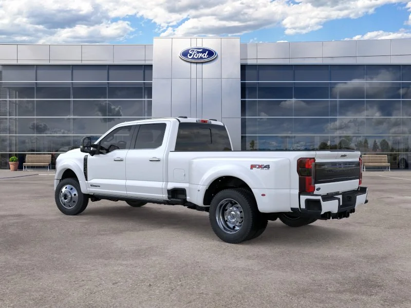 New 2026 Star White Metallic Tri-Coat Ford F-450® Platinum® image 54