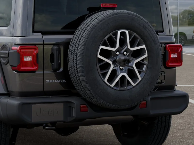 2026 Jeep Wrangler 4-Door Sahara - Photo 40