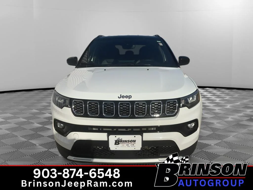Used 2024 White Jeep Limited image 2