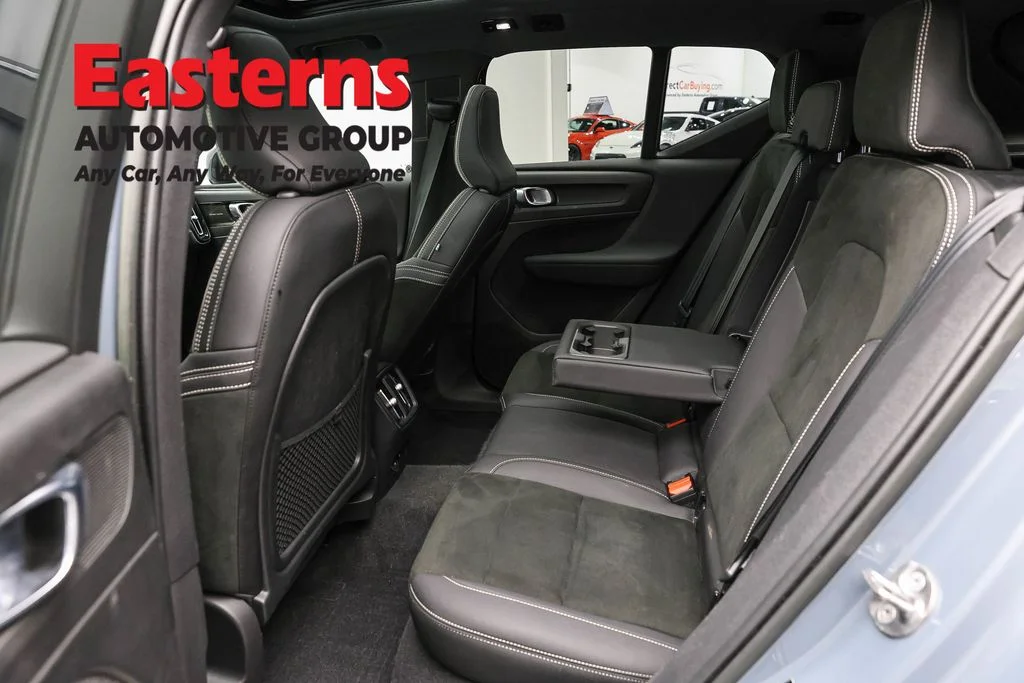 Used 2022 Gray Volvo P8 Ultimate image 21