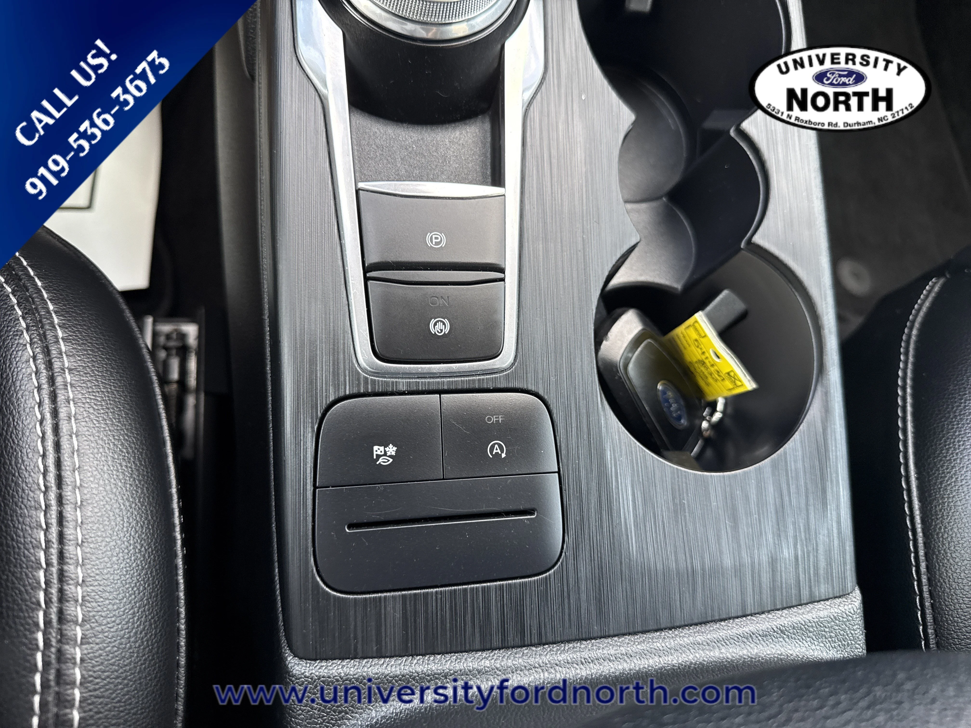 Used 2020 Magnetic Metallic Ford SEL image 28