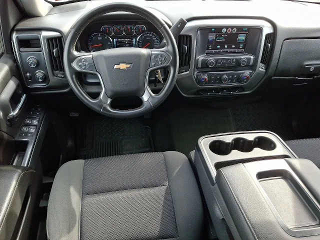 Used 2014 Silver Chevrolet LT image 12
