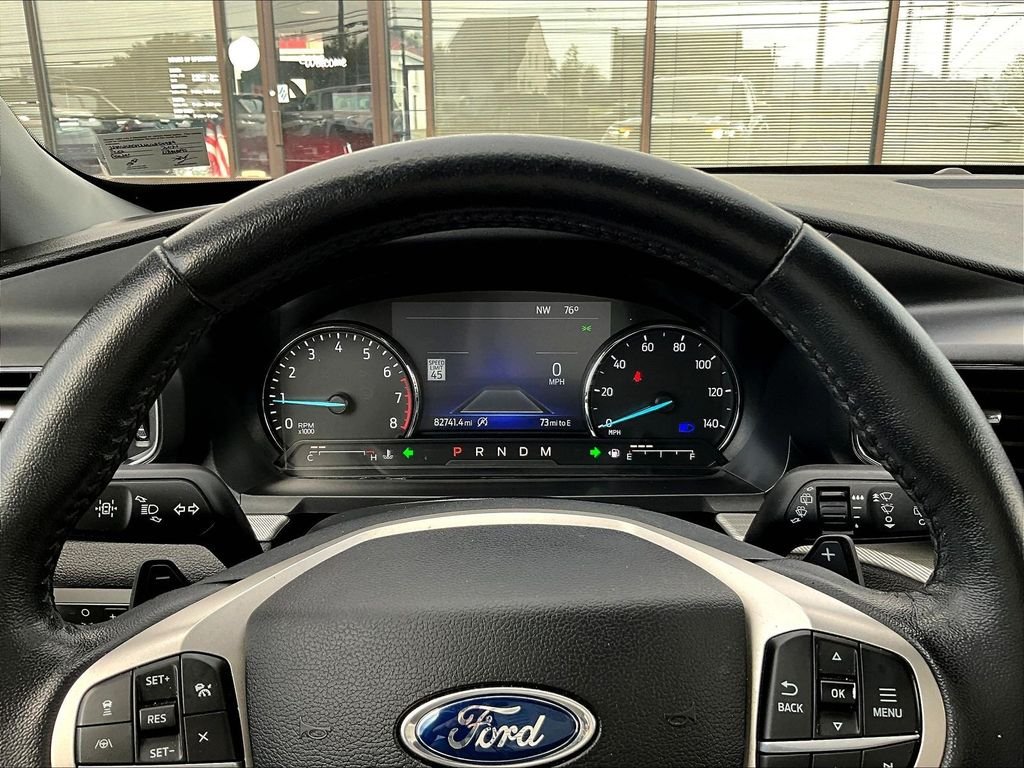 Used 2021 Black Ford XLT image 15