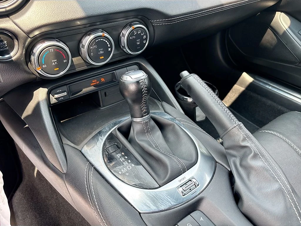 Certified Used 2025 Jet Black Mazda Grand Touring image 17