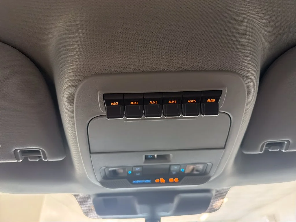 New 2027 Oxford White Ford F-350® XL image 16