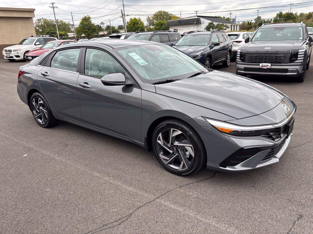 New 2026 Gray Hyundai Limited image 7