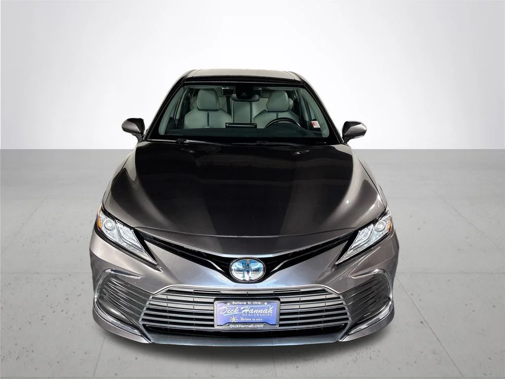 Used 2023 Gray Toyota XLE image 3