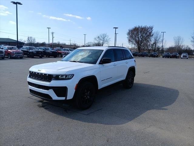 2026 Jeep Grand Cherokee Laredo - Photo 3