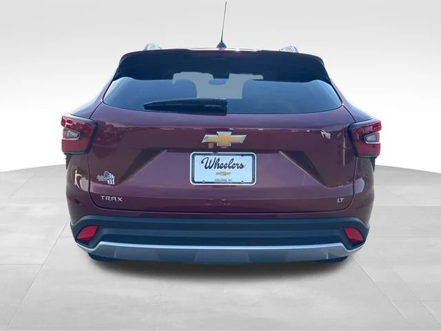 Used 2024 Crimson Metallic Chevrolet LT image 4