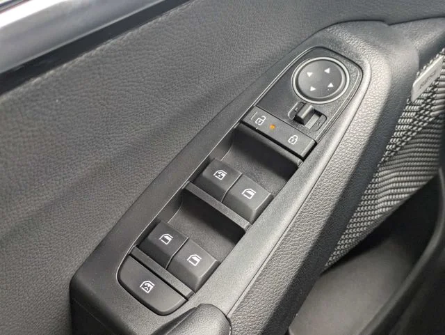 New 2026 Fusion Black Kia SX image 21