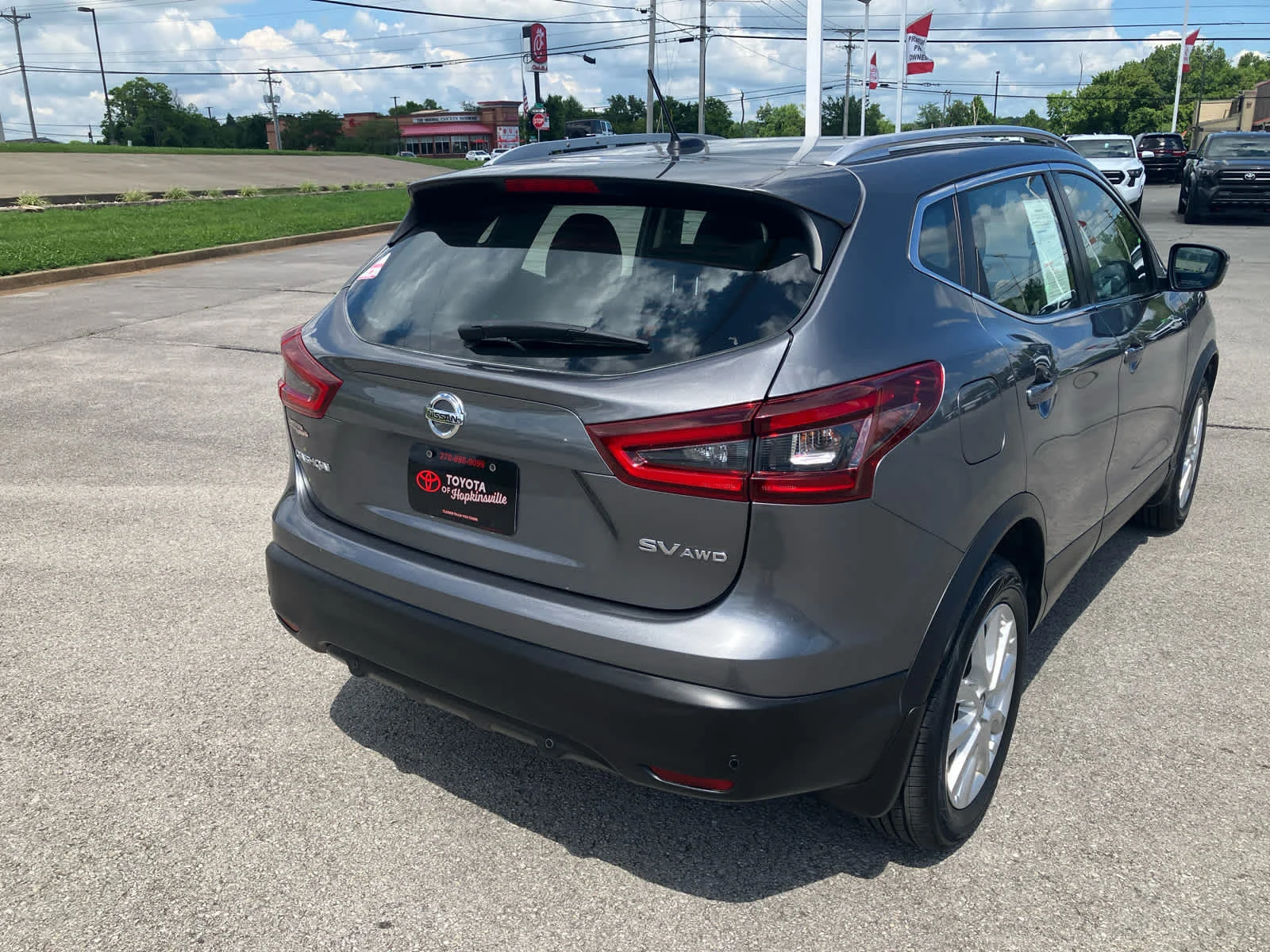 Used 2020 Magnetic Black Pearl Nissan SV image 7
