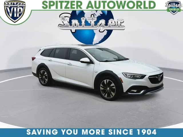 Used 2019 White Buick Essence image 3