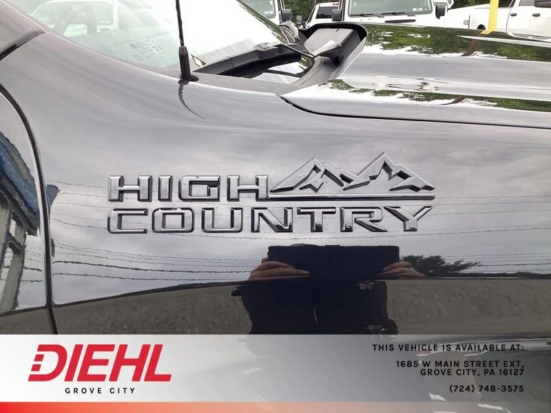 Used 2025 Black Chevrolet High Country image 10