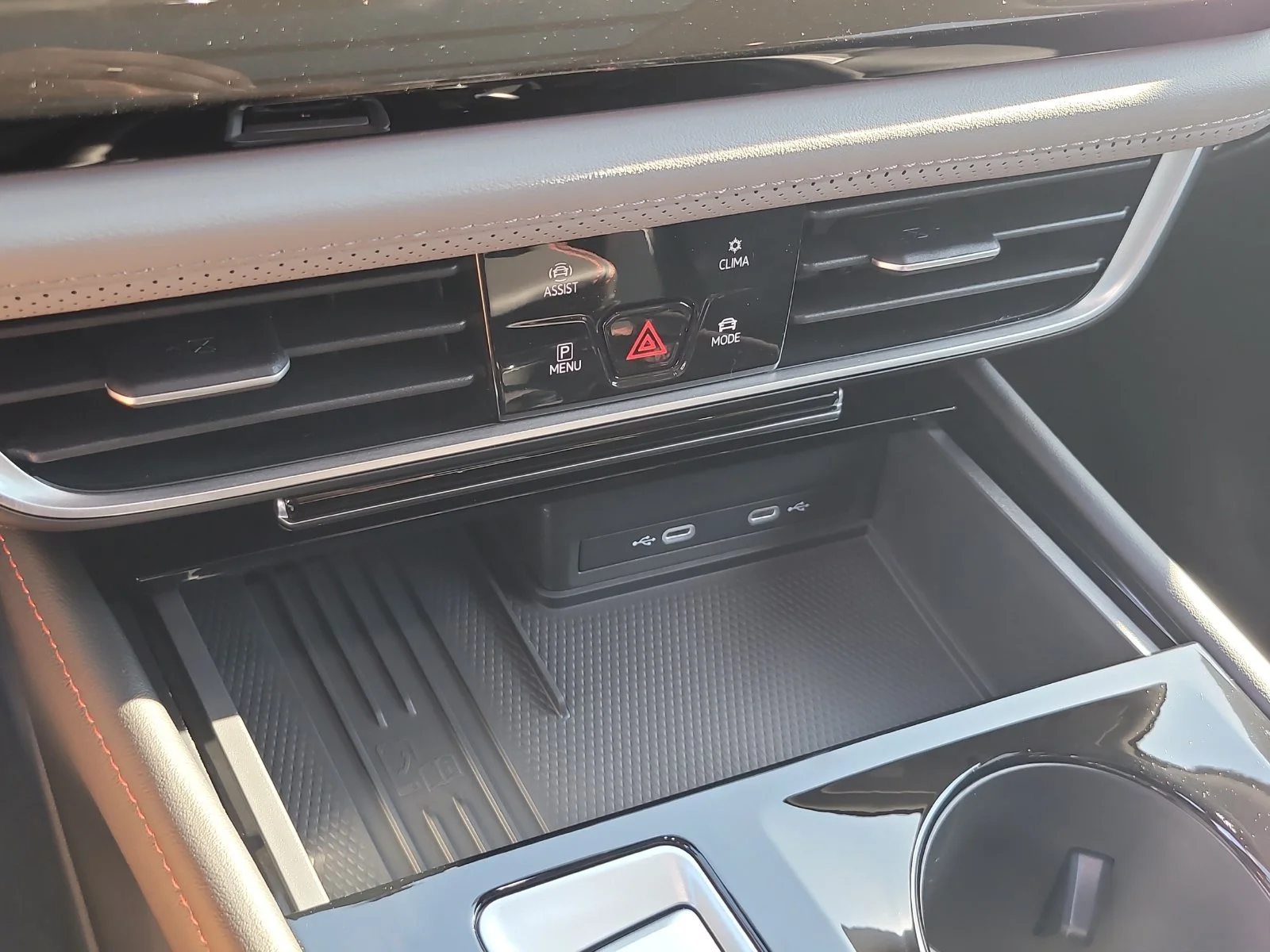 New 2026 Pure Gray Volkswagen 2.0T Peak Edition image 26