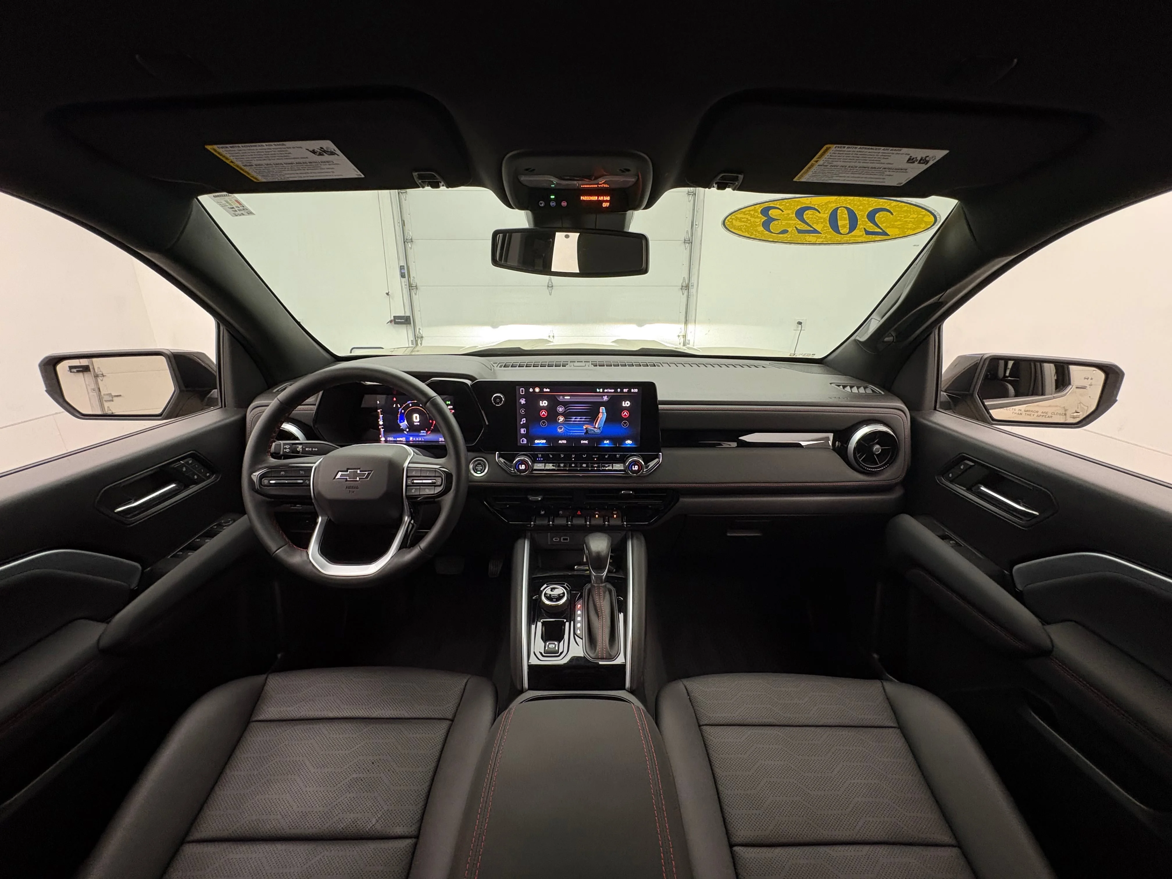 Used 2023 Sand Dune Metallic Chevrolet Z71 image 3