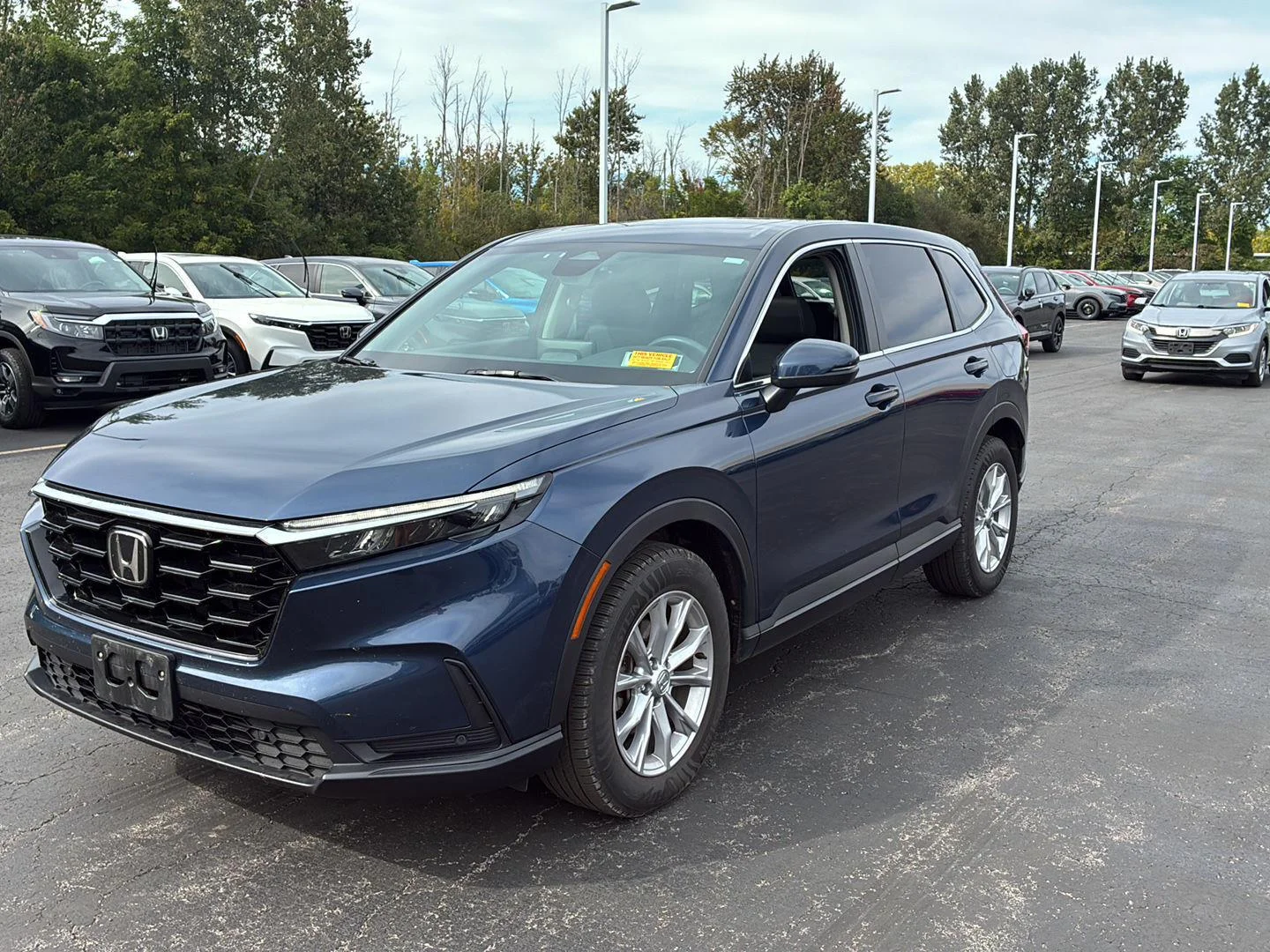 Used 2024 Canyon River Blue Metallic Honda EX-L image 20