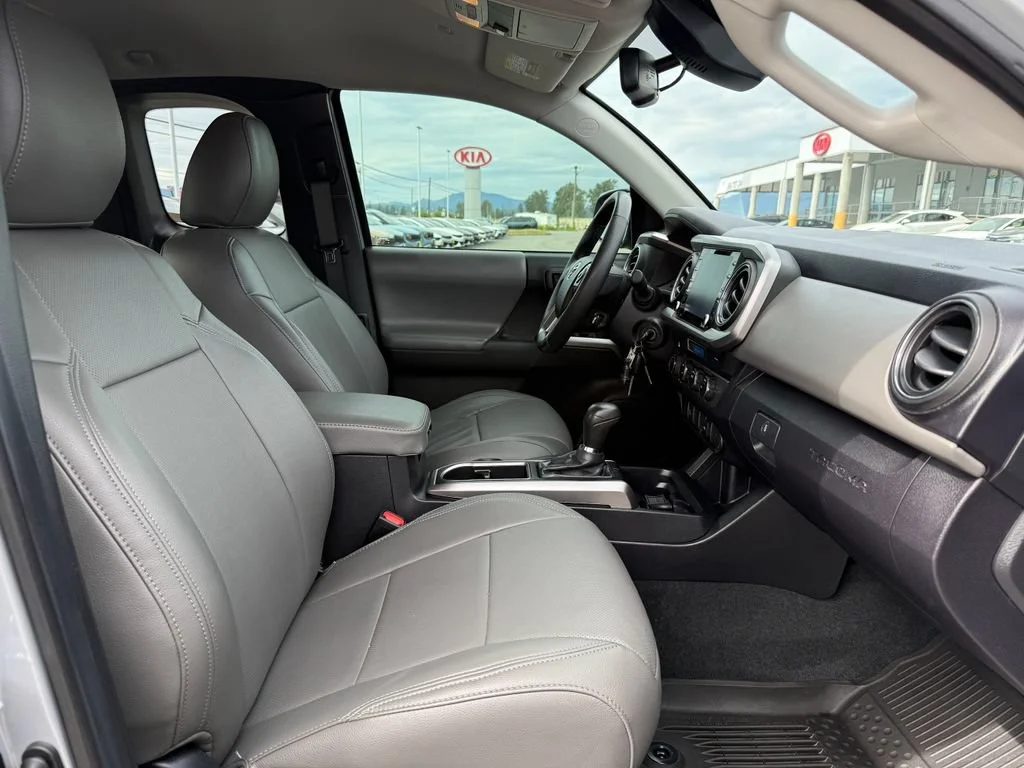Used 2021 Cement Toyota SR image 12