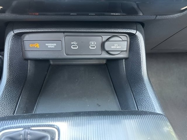 Used 2025 Meteorite Gray Metallic Honda LX image 19