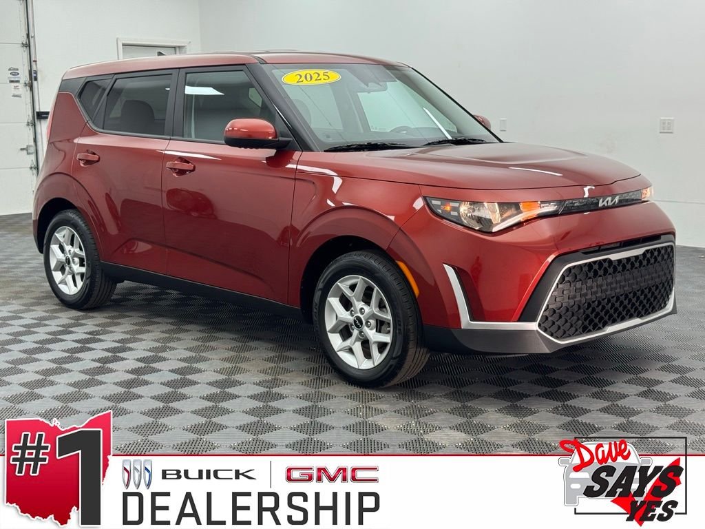 Used 2025 Mars Orange Kia LX image 1