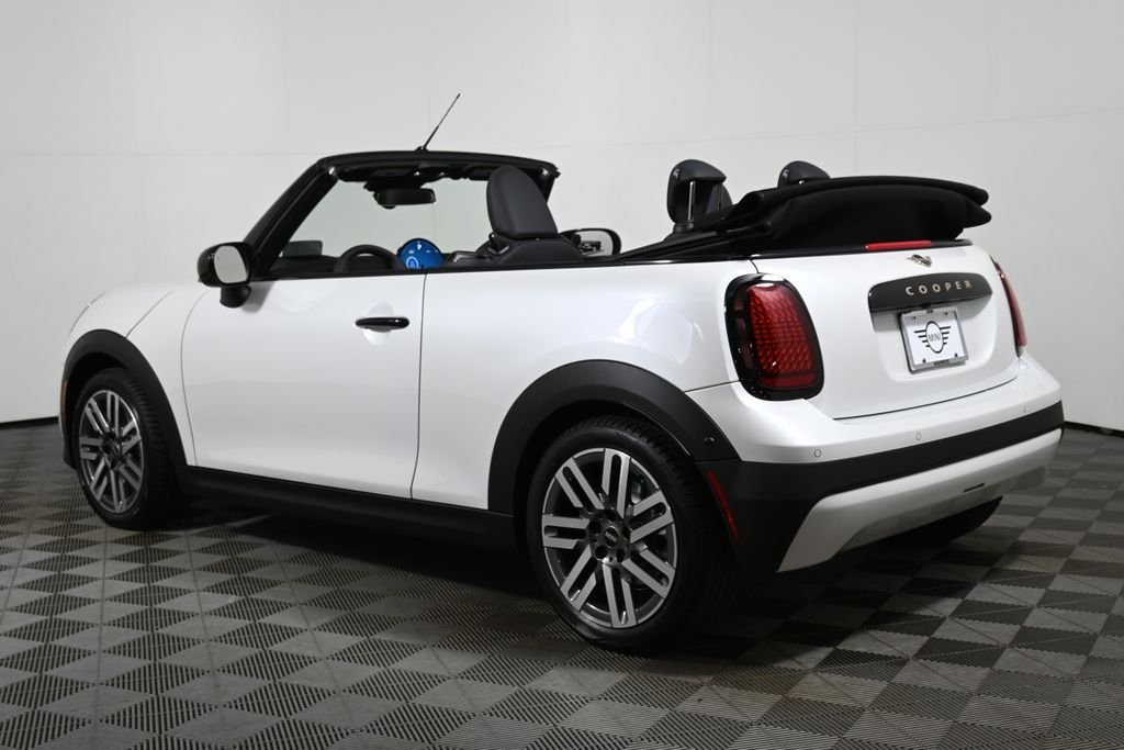 Used 2026 White MINI  image 12