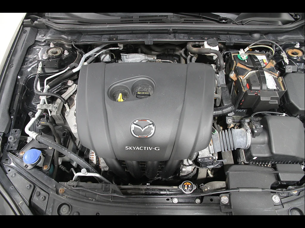 Used 2021 Jet Black Mica Mazda Preferred image 22