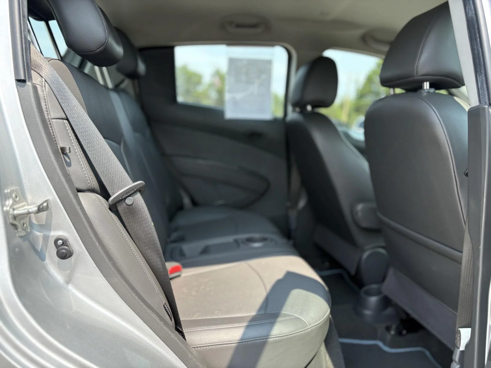 Used 2016 SILVER CHEVROLET HATCHBACK image 25