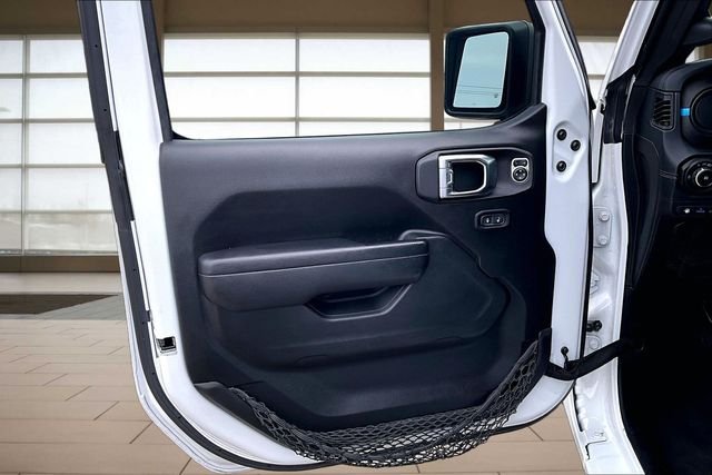 Used 2024 White Jeep Rubicon 4xe image 22
