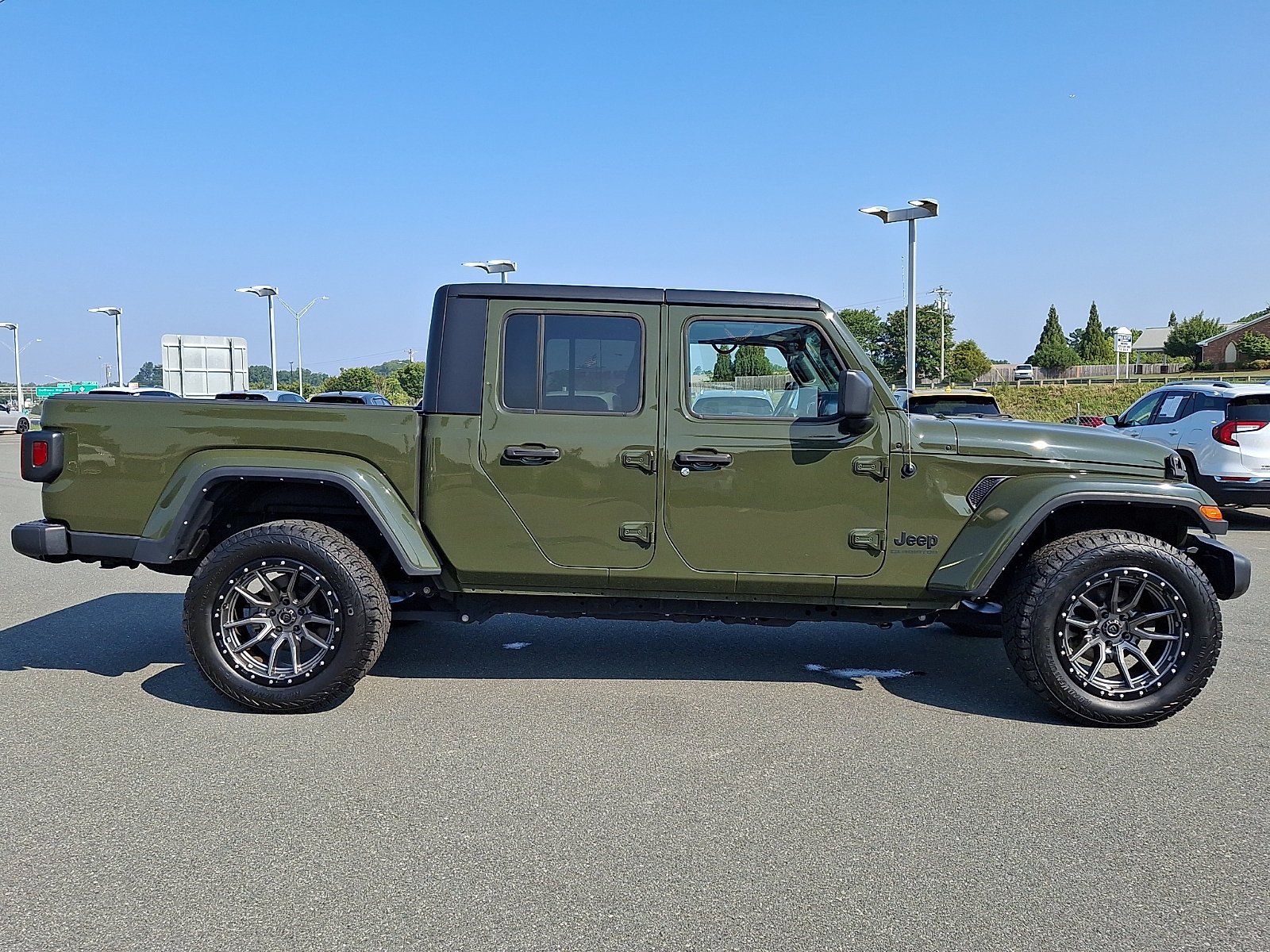 Used 2022 Sarge Green Clearcoat - PGG Jeep Sport S 4x4 image 7
