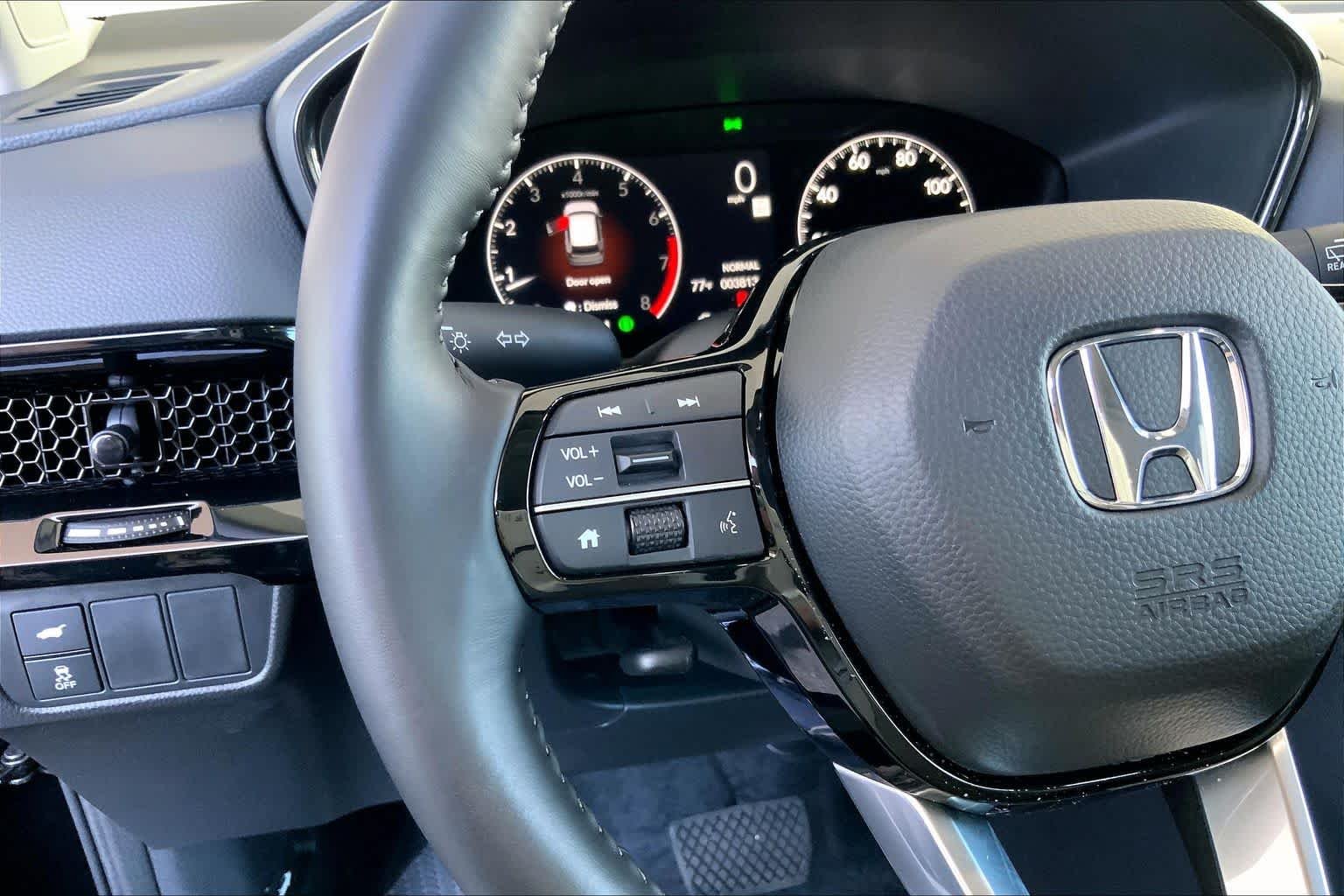 Used 2025 Crystal Black Pearl Honda EX-L image 41