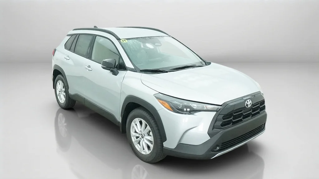 New 2026 Sonic Silver Toyota LE image 5