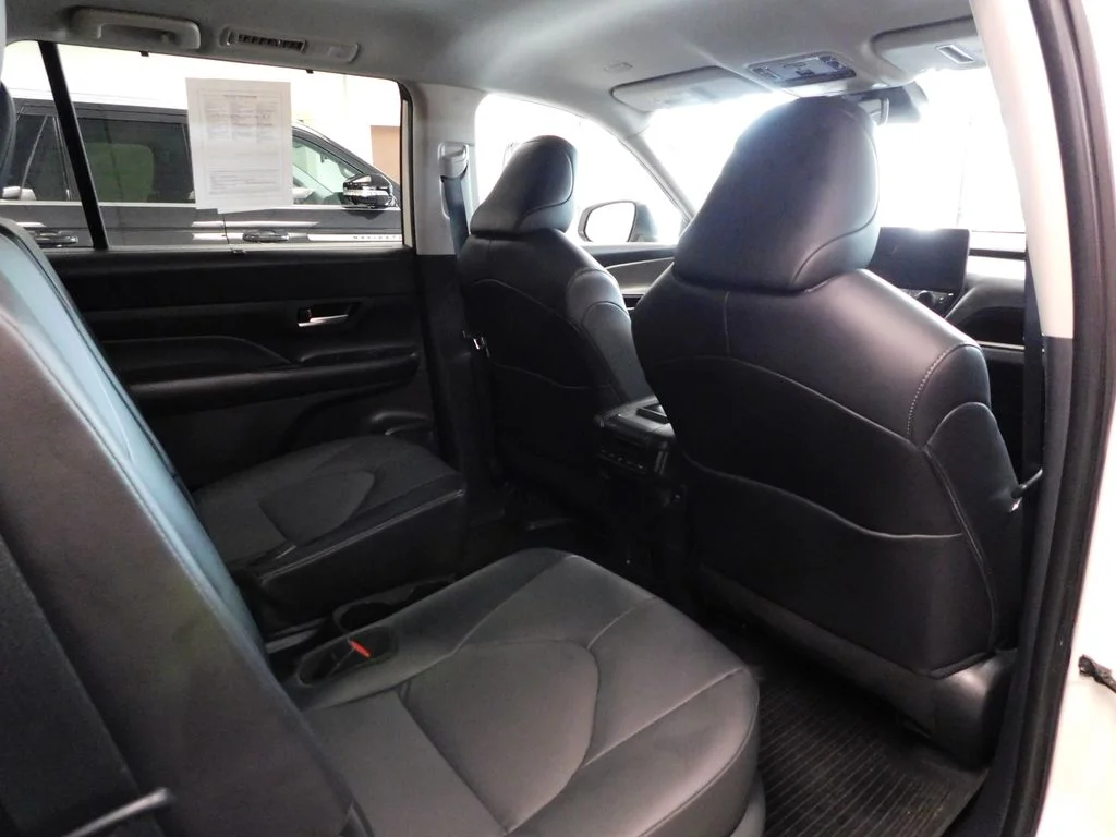 Used 2024 Cream Toyota XLE image 56
