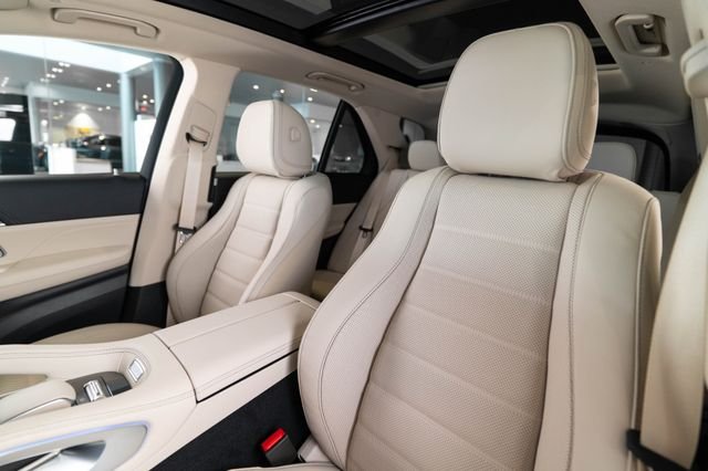 New 2026 Selenite Grey Metallic Mercedes-Benz GLE 450 image 5