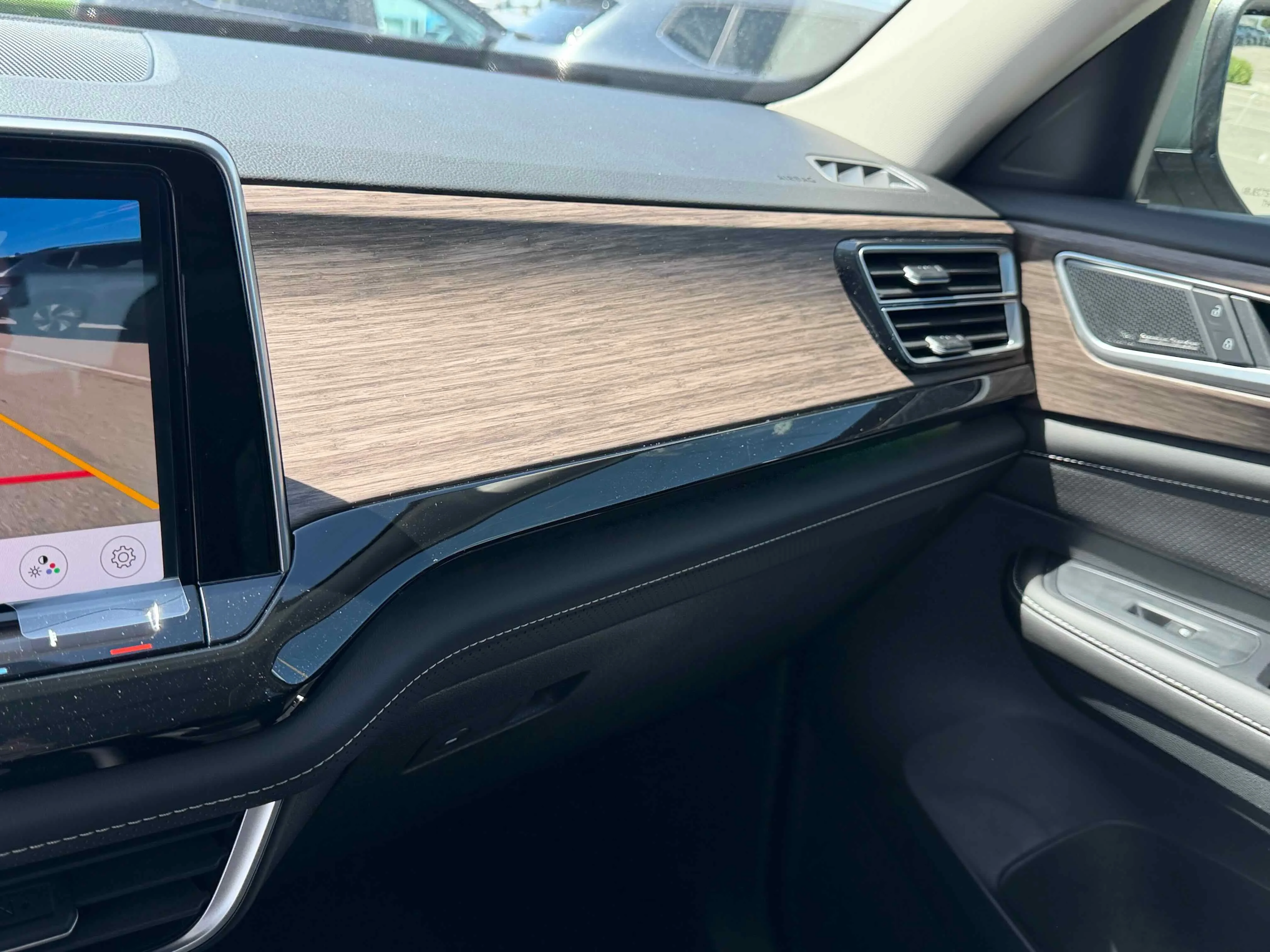 New 2026 Green Volkswagen 2.0T SEL Premium R-Line image 23