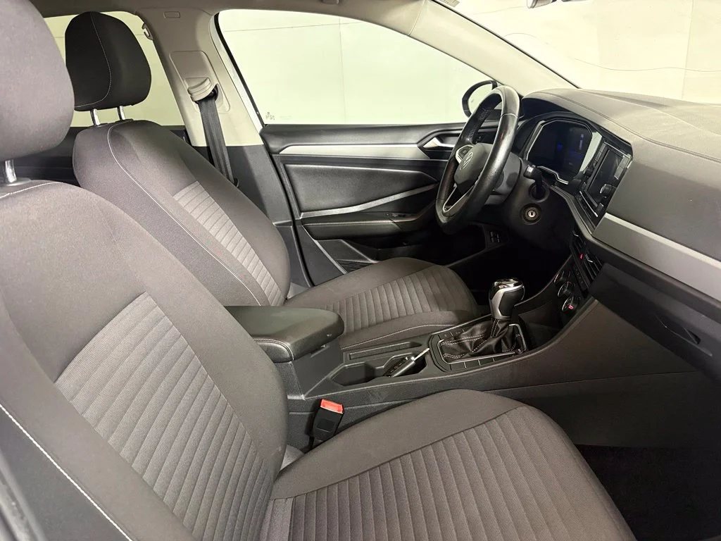 Used 2022  Volkswagen 1.5T S image 14