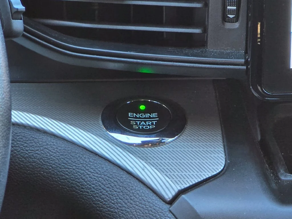 Used 2020 Black Ford XLT image 23