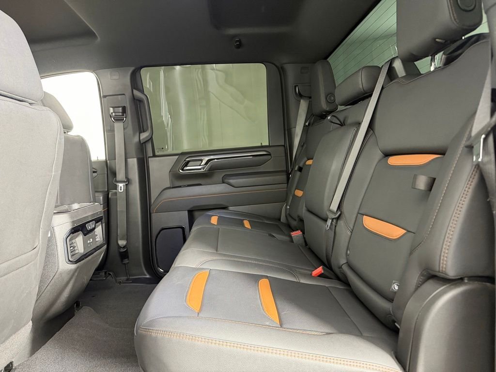 Used 2025 Silver GMC AT4 image 27