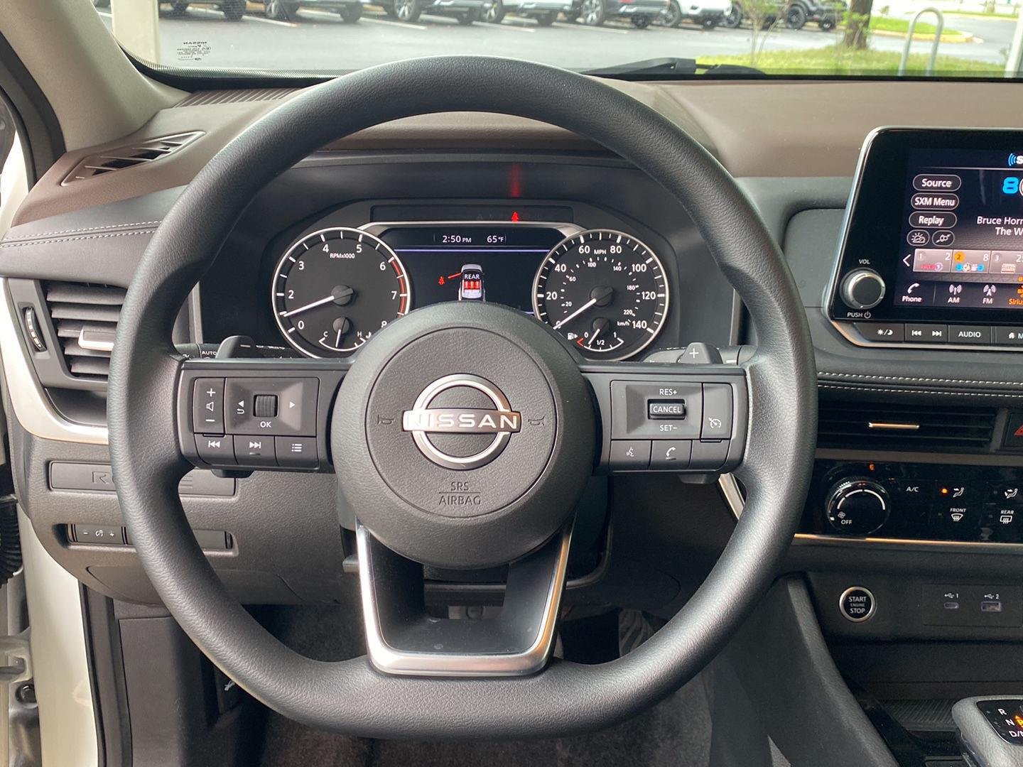 Certified Used 2023 Glacier White Nissan S image 28