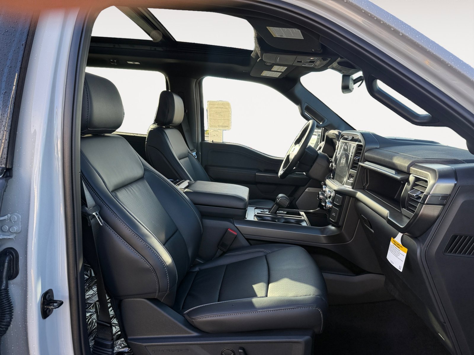 New 2026 Avalanche Ford Lariat® image 19
